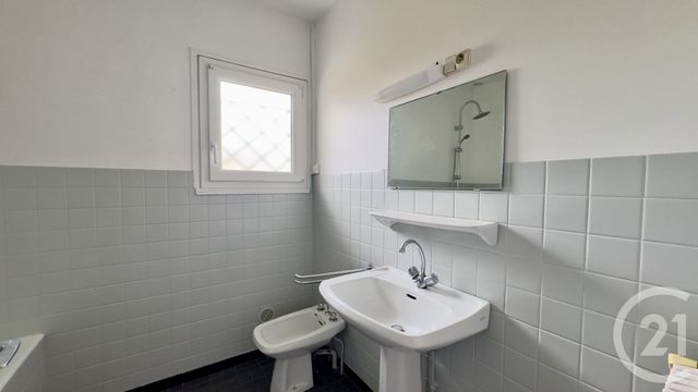 Appartement T2 &agrave; louer - 2 pi&egrave;ces - 55,71 m2 - St Paul Les Dax - 40 - AQUITAINE