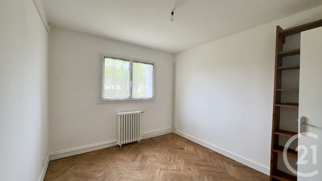 Appartement F3 &agrave; louer - 3 pi&egrave;ces - 65,14 m2 - Dax - 40 - AQUITAINE