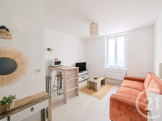 Appartement F1 bis &agrave; louer - 2 pi&egrave;ces - 26,27 m2 - Dax - 40 - AQUITAINE