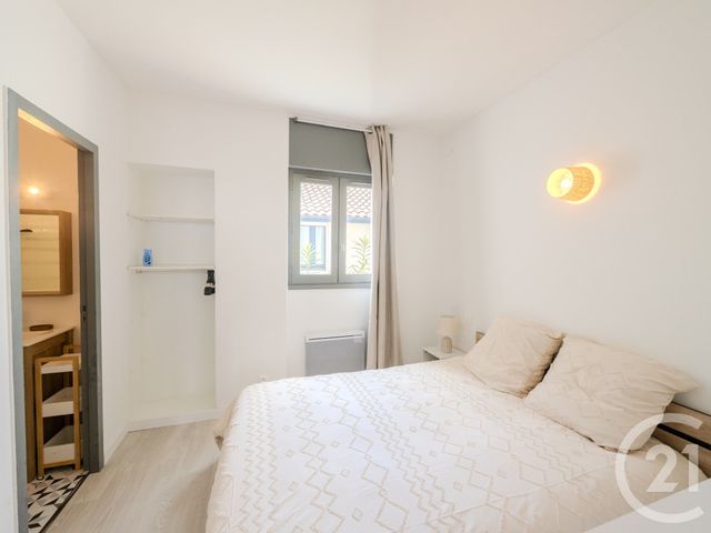 Appartement F1 bis &agrave; louer - 2 pi&egrave;ces - 26,27 m2 - Dax - 40 - AQUITAINE