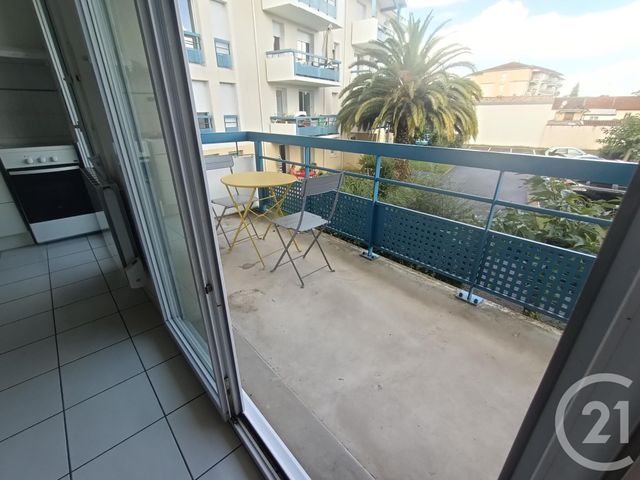 Appartement F2 &agrave; louer - 2 pi&egrave;ces - 47,52 m2 - Dax - 40 - AQUITAINE