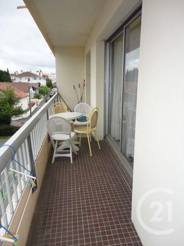 Appartement F1 &agrave; vendre - 1 pi&egrave;ce - 37 m2 - Dax - 40 - AQUITAINE