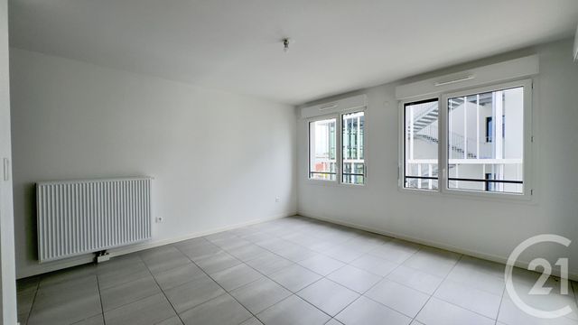 Appartement F1 &agrave; louer - 1 pi&egrave;ce - 28,63 m2 - Dax - 40 - AQUITAINE