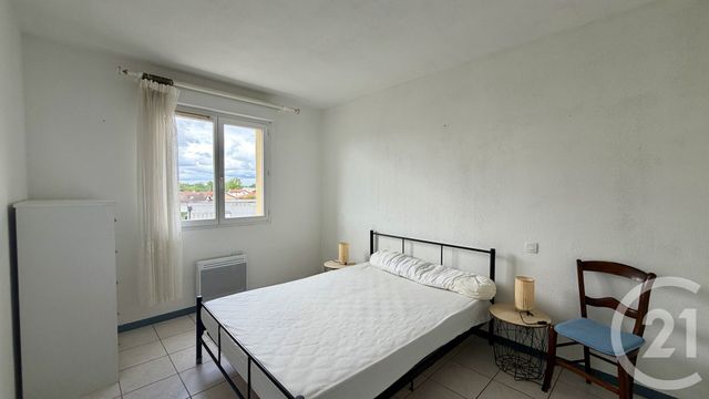 Appartement F2 &agrave; louer - 2 pi&egrave;ces - 50,37 m2 - Dax - 40 - AQUITAINE