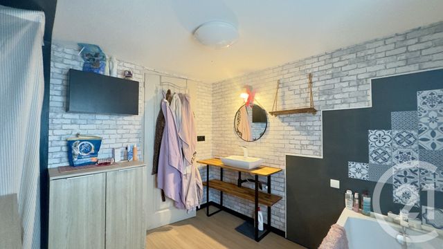 Appartement F3 &agrave; louer - 3 pi&egrave;ces - 55,78 m2 - Dax - 40 - AQUITAINE