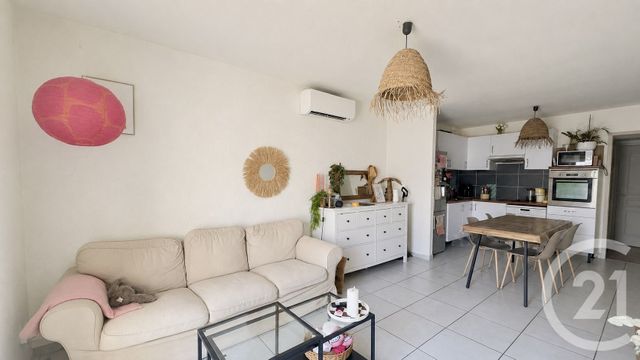 Appartement F3 &agrave; louer - 3 pi&egrave;ces - 55,78 m2 - Dax - 40 - AQUITAINE
