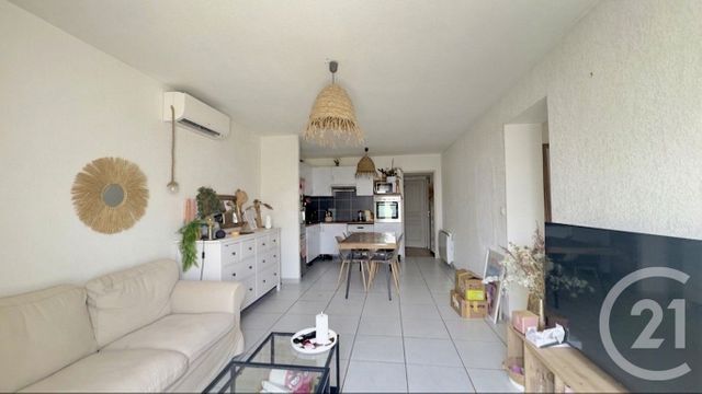 Appartement F3 &agrave; louer - 3 pi&egrave;ces - 55,78 m2 - Dax - 40 - AQUITAINE