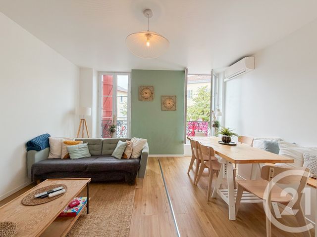 Appartement Chambre &agrave; vendre - 6 pi&egrave;ces - 147,07 m2 - Dax - 40 - AQUITAINE