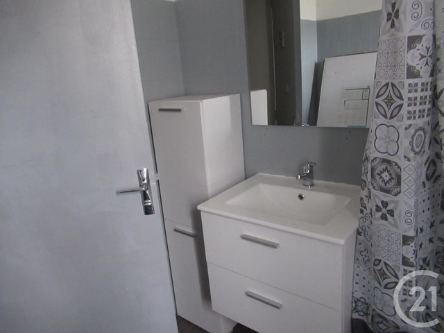Appartement T2 &agrave; louer - 2 pi&egrave;ces - 46,08 m2 - Dax - 40 - AQUITAINE