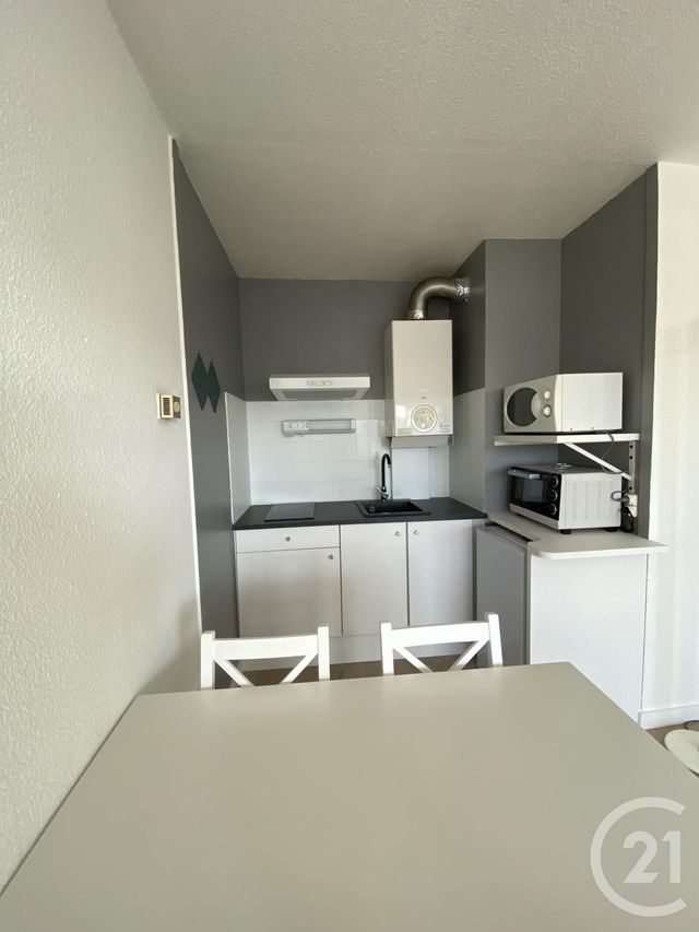Appartement Studio &agrave; louer - 1 pi&egrave;ce - 24,72 m2 - Dax - 40 - AQUITAINE