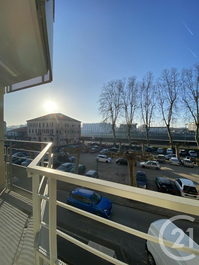 Appartement Studio &agrave; louer - 1 pi&egrave;ce - 24,72 m2 - Dax - 40 - AQUITAINE