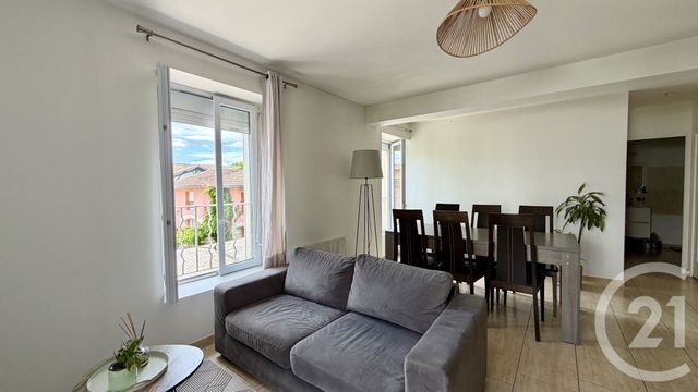 Appartement F2 &agrave; louer - 2 pi&egrave;ces - 48,18 m2 - Dax - 40 - AQUITAINE