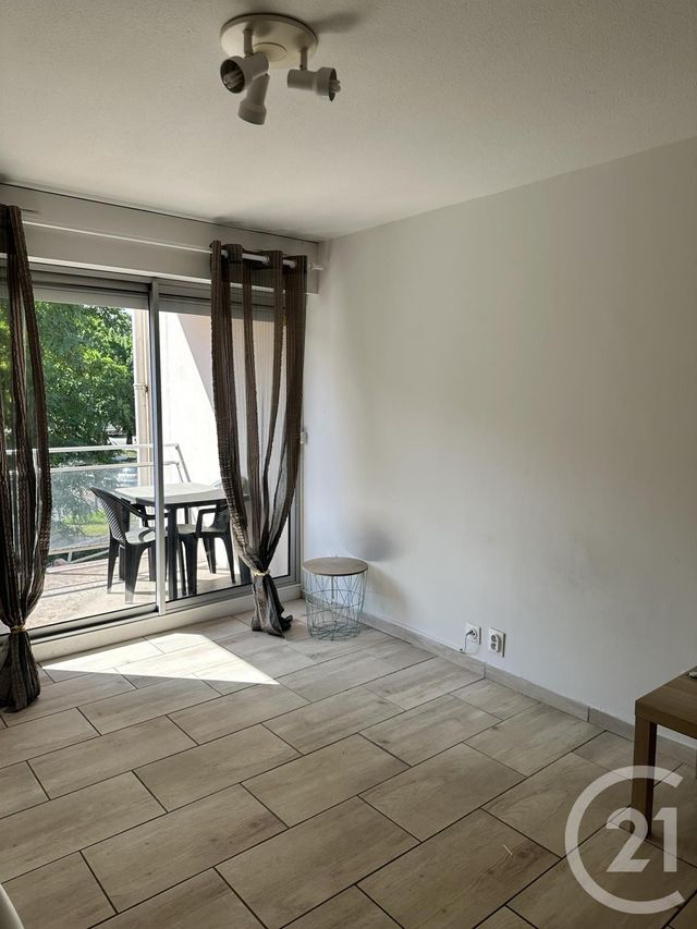 Appartement F1 &agrave; louer - 1 pi&egrave;ce - 20,99 m2 - St Paul Les Dax - 40 - AQUITAINE
