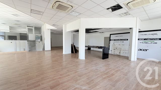 Local commercial à louer - 316.0 m2 - 40 - Landes