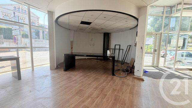 Local commercial à louer - 316.0 m2 - 40 - Landes