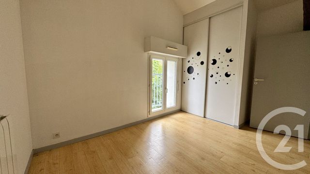Appartement F4 &agrave; louer - 4 pi&egrave;ces - 83,20 m2 - Hagetmau - 40 - AQUITAINE