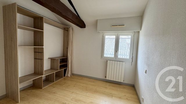 Appartement F4 &agrave; louer - 4 pi&egrave;ces - 83,20 m2 - Hagetmau - 40 - AQUITAINE