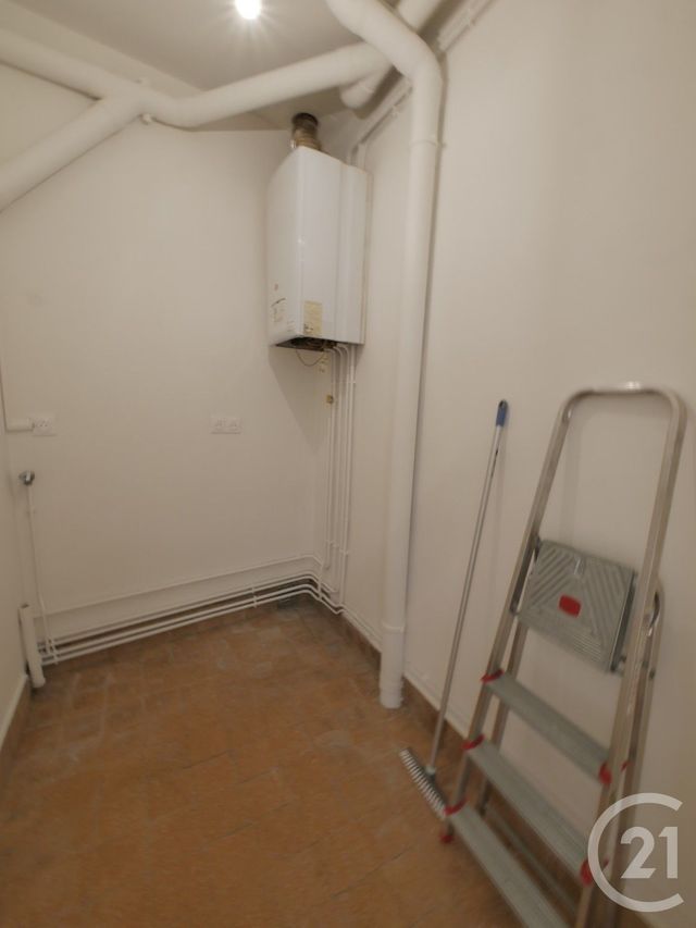 Appartement F3 &agrave; louer - 3 pi&egrave;ces - 87,95 m2 - Dax - 40 - AQUITAINE