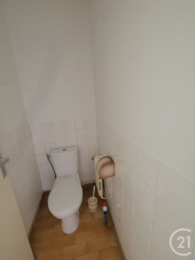 Appartement F3 &agrave; louer - 3 pi&egrave;ces - 87,95 m2 - Dax - 40 - AQUITAINE