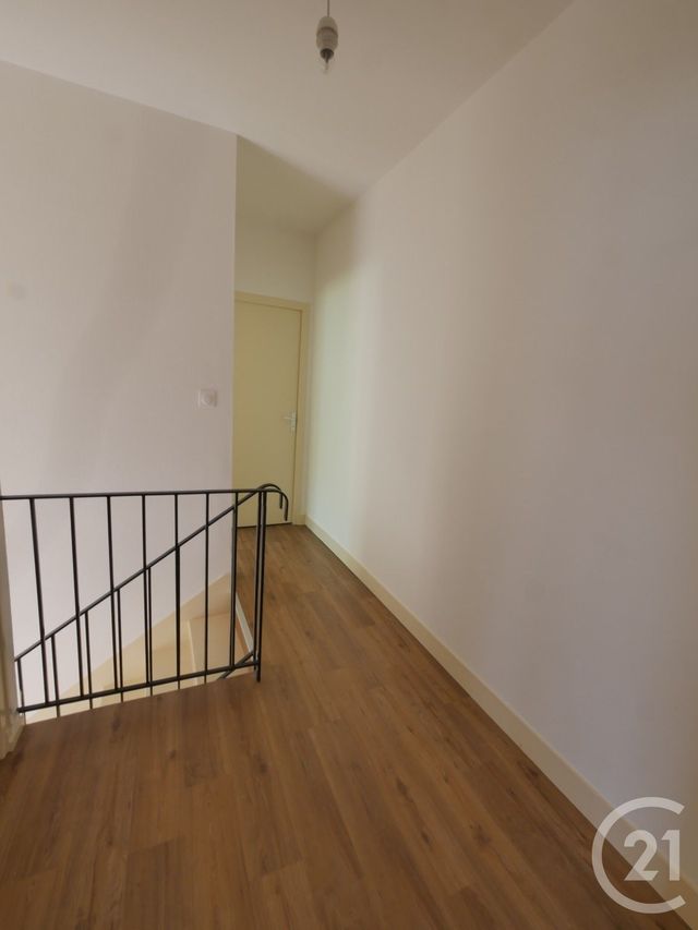Appartement F3 &agrave; louer - 3 pi&egrave;ces - 87,95 m2 - Dax - 40 - AQUITAINE