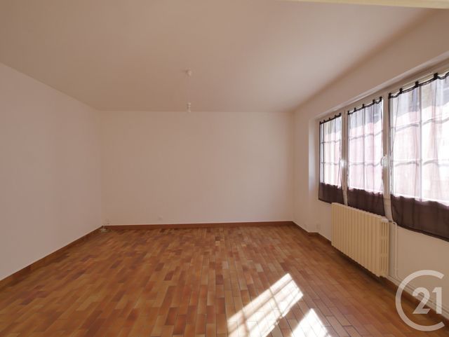 Appartement F3 &agrave; louer - 3 pi&egrave;ces - 87,95 m2 - Dax - 40 - AQUITAINE