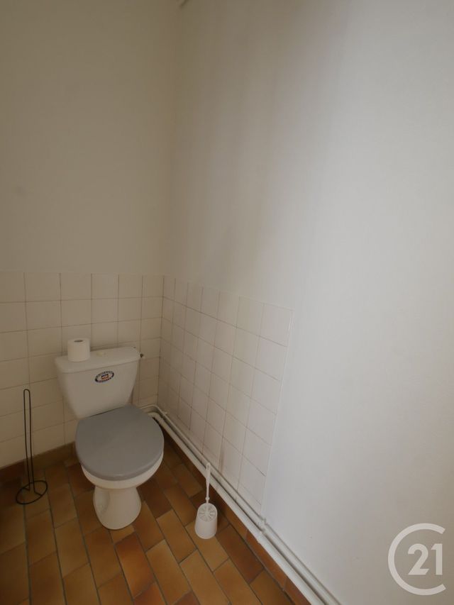 Appartement F3 &agrave; louer - 3 pi&egrave;ces - 87,95 m2 - Dax - 40 - AQUITAINE