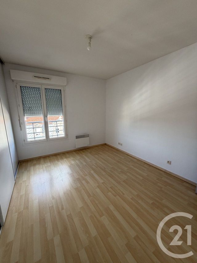 Appartement T2 &agrave; louer - 2 pi&egrave;ces - 54,78 m2 - Dax - 40 - AQUITAINE