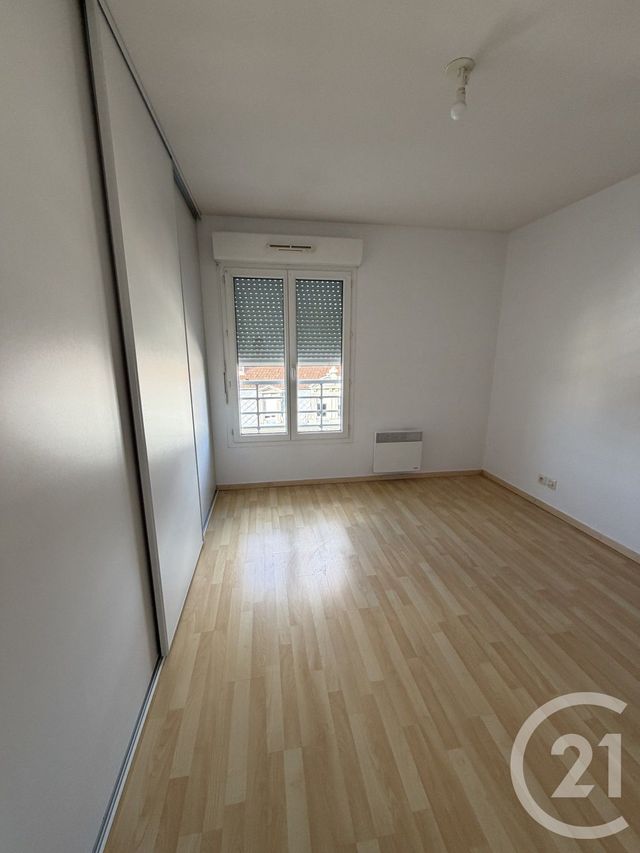 Appartement T2 &agrave; louer - 2 pi&egrave;ces - 54,78 m2 - Dax - 40 - AQUITAINE