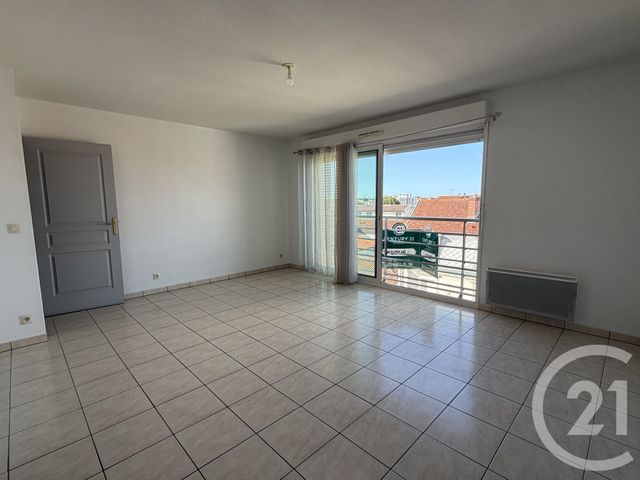 Appartement T2 &agrave; louer - 2 pi&egrave;ces - 54,78 m2 - Dax - 40 - AQUITAINE