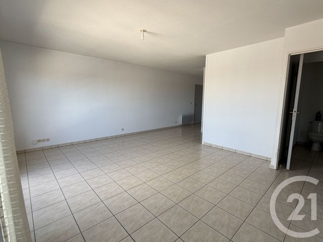 Appartement T2 &agrave; louer - 2 pi&egrave;ces - 54,78 m2 - Dax - 40 - AQUITAINE