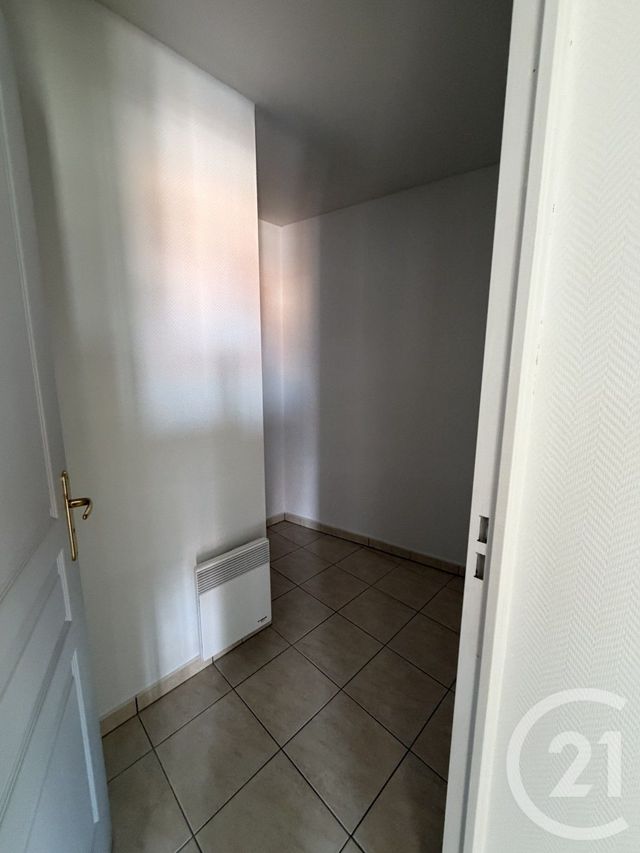 Appartement T2 &agrave; louer - 2 pi&egrave;ces - 54,78 m2 - Dax - 40 - AQUITAINE