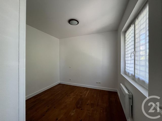 Appartement F2 &agrave; louer - 2 pi&egrave;ces - 31,20 m2 - Dax - 40 - AQUITAINE