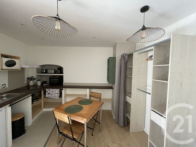 Appartement F1 &agrave; louer - 1 pi&egrave;ce - 23,79 m2 - Dax - 40 - AQUITAINE