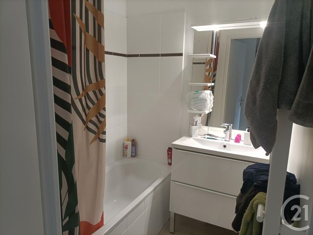 Appartement F2 &agrave; louer - 2 pi&egrave;ces - 42,11 m2 - Dax - 40 - AQUITAINE