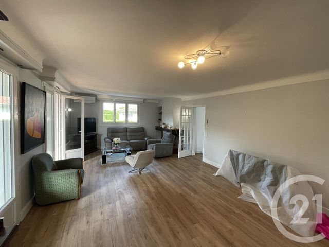 Maison &agrave; louer - 5 pi&egrave;ces - 116,16 m2 - Narrosse - 40 - AQUITAINE