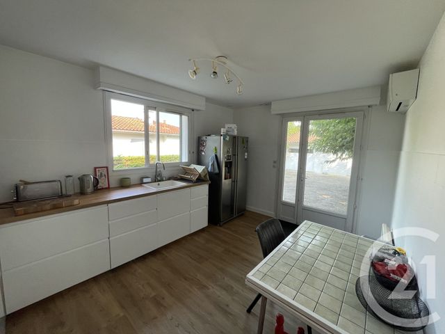Maison &agrave; louer - 5 pi&egrave;ces - 116,16 m2 - Narrosse - 40 - AQUITAINE