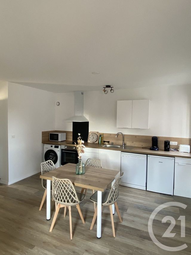 Appartement T2 &agrave; louer - 2 pi&egrave;ces - 46,02 m2 - Dax - 40 - AQUITAINE