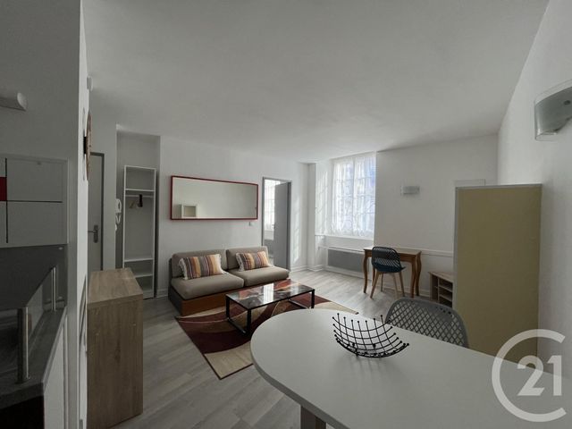 Appartement F2 &agrave; louer - 2 pi&egrave;ces - 34,67 m2 - Dax - 40 - AQUITAINE
