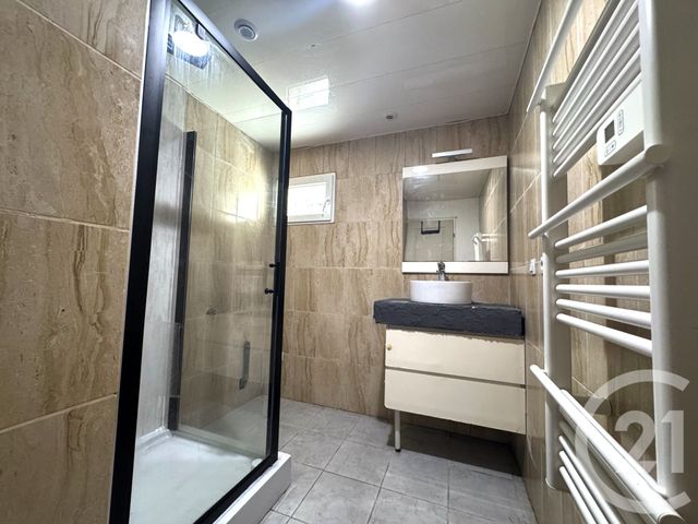 Appartement F3 &agrave; louer - 3 pi&egrave;ces - 68,29 m2 - Dax - 40 - AQUITAINE