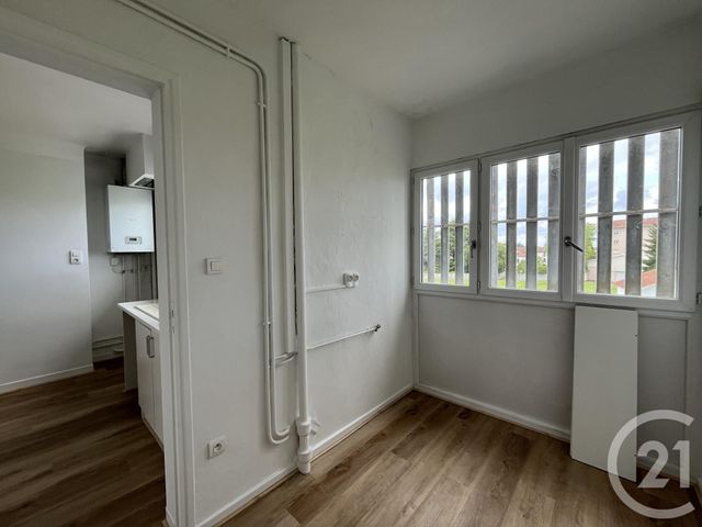 Appartement F3/f4 &agrave; louer - 3 pi&egrave;ces - 86,95 m2 - Dax - 40 - AQUITAINE