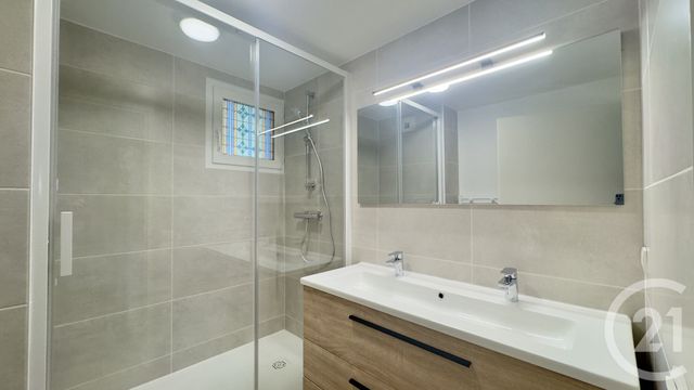 Appartement T2 &agrave; louer - 2 pi&egrave;ces - 71 m2 - St Paul Les Dax - 40 - AQUITAINE