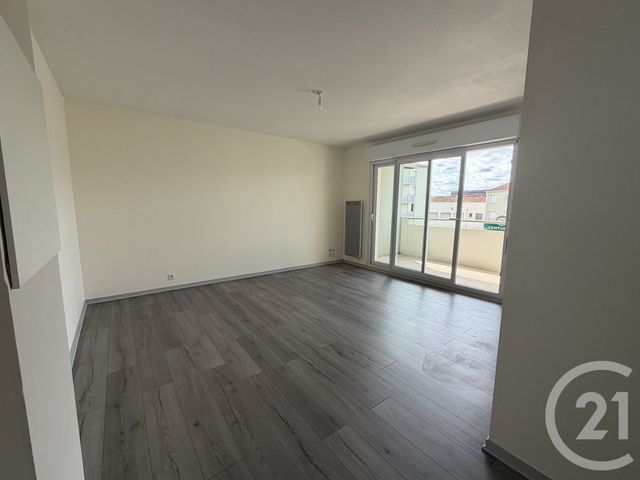Appartement T2 &agrave; louer - 2 pi&egrave;ces - 44,25 m2 - Dax - 40 - AQUITAINE