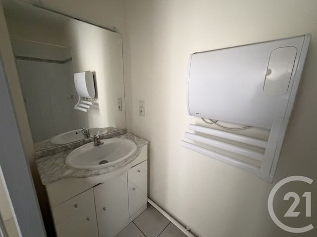 Appartement T2 &agrave; louer - 2 pi&egrave;ces - 44,25 m2 - Dax - 40 - AQUITAINE