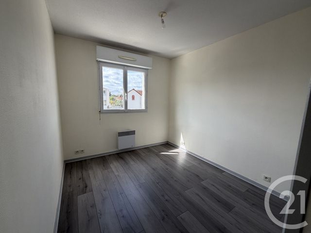 Appartement T2 &agrave; louer - 2 pi&egrave;ces - 44,25 m2 - Dax - 40 - AQUITAINE