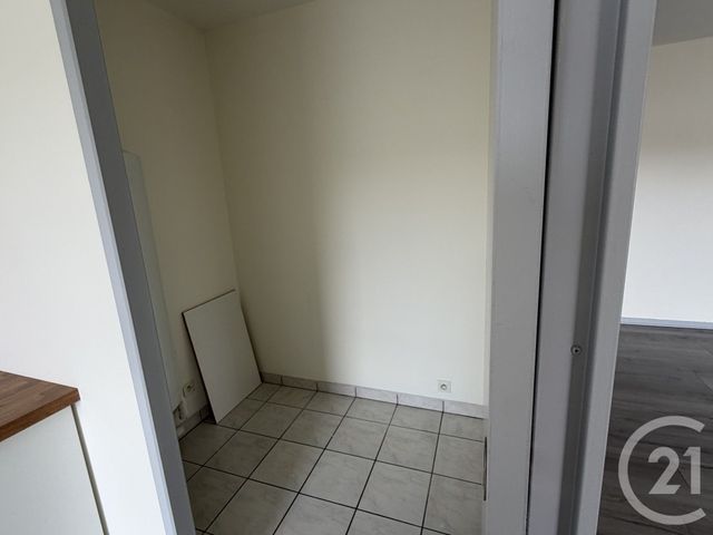 Appartement T2 &agrave; louer - 2 pi&egrave;ces - 44,25 m2 - Dax - 40 - AQUITAINE