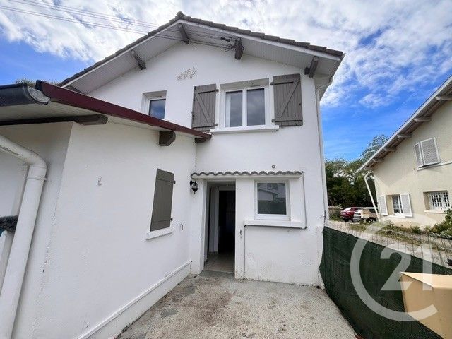 Maison &agrave; louer - 3 pi&egrave;ces - 55,27 m2 - Dax - 40 - AQUITAINE