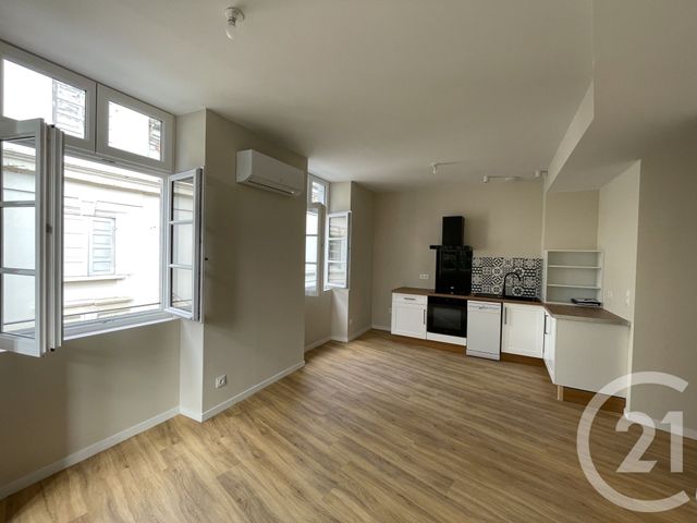Appartement F3 &agrave; louer - 3 pi&egrave;ces - 66,37 m2 - Dax - 40 - AQUITAINE