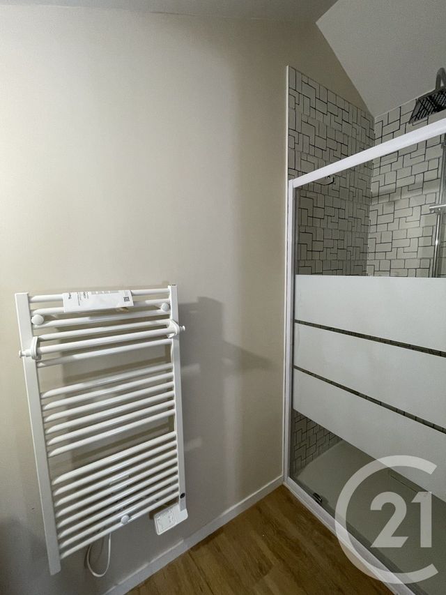 Appartement F3 &agrave; louer - 3 pi&egrave;ces - 66,37 m2 - Dax - 40 - AQUITAINE