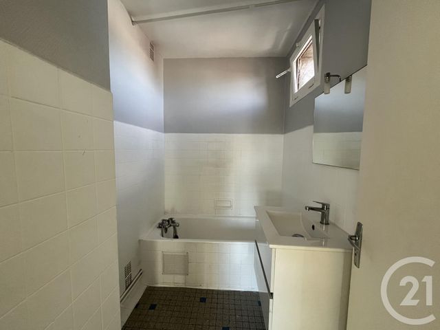 Appartement T2 &agrave; louer - 2 pi&egrave;ces - 41,08 m2 - Dax - 40 - AQUITAINE