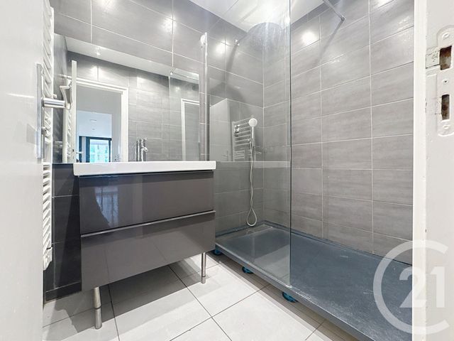 Appartement F5 &agrave; vendre - 5 pi&egrave;ces - 113 m2 - Paris - 75020 - ILE-DE-FRANCE